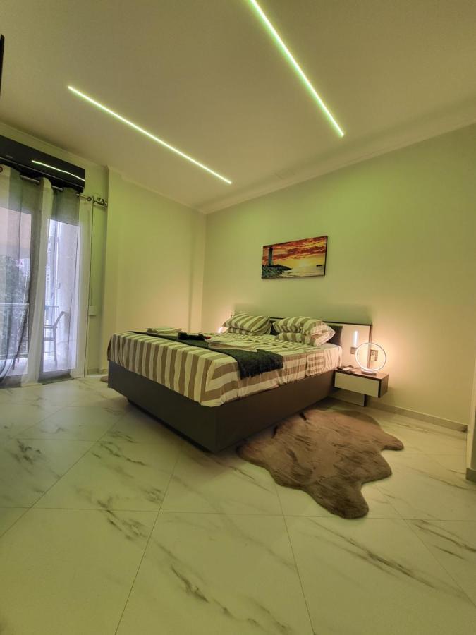 Romantic Deluxe Svite Wise Jacuzzi And Sauna Atena Exterior foto