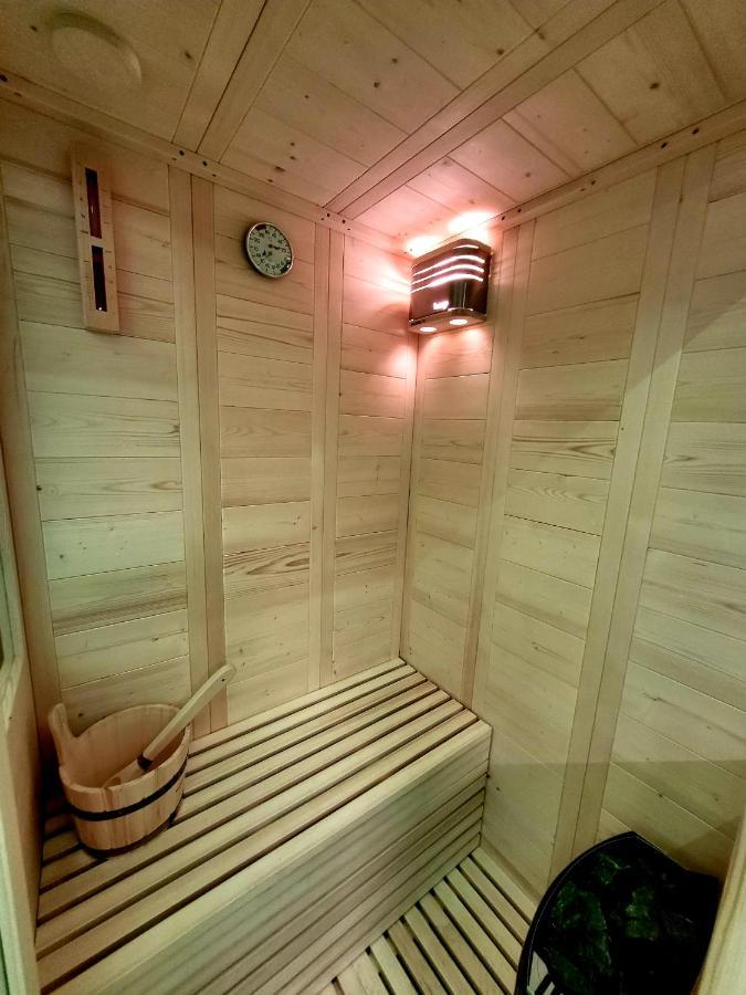 Romantic Deluxe Svite Wise Jacuzzi And Sauna Atena Exterior foto