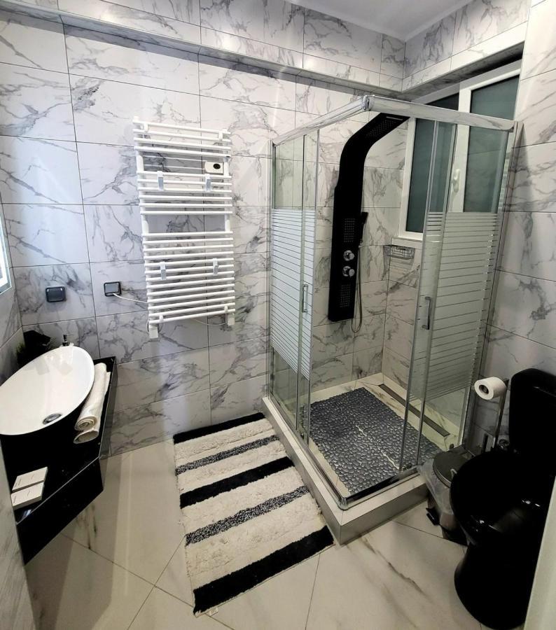 Romantic Deluxe Svite Wise Jacuzzi And Sauna Atena Exterior foto
