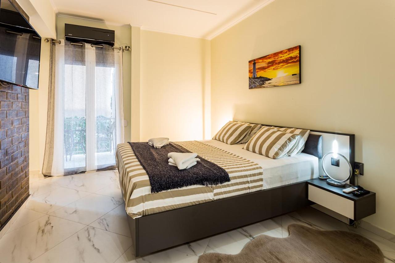 Romantic Deluxe Svite Wise Jacuzzi And Sauna Atena Exterior foto